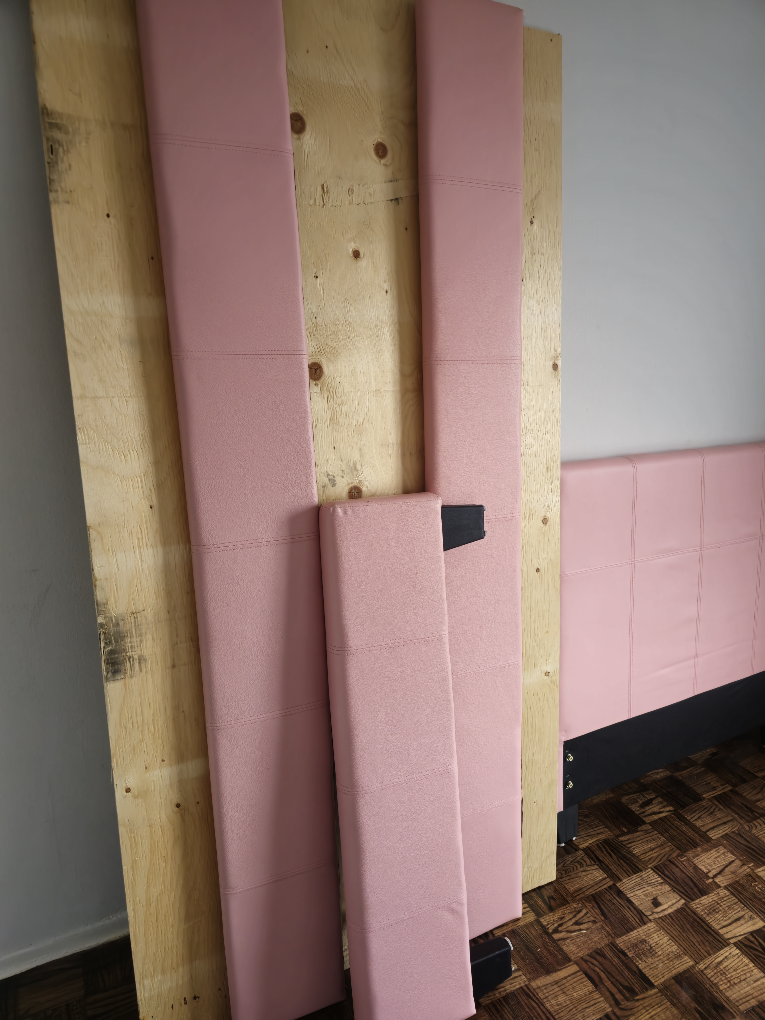 Kids Pink Upholstered Twin Bed - photo 4
