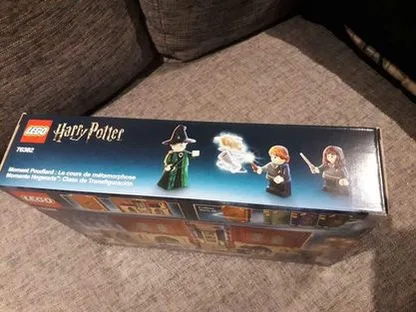 LEGO Harry Potter Hogwarts Transfiguration Class 76382 image indicator(6)