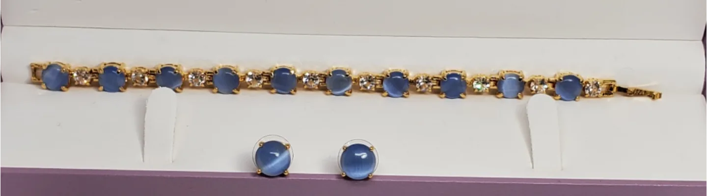 Purple Cat Eye Bracelet and Earring Set image indicator(3)