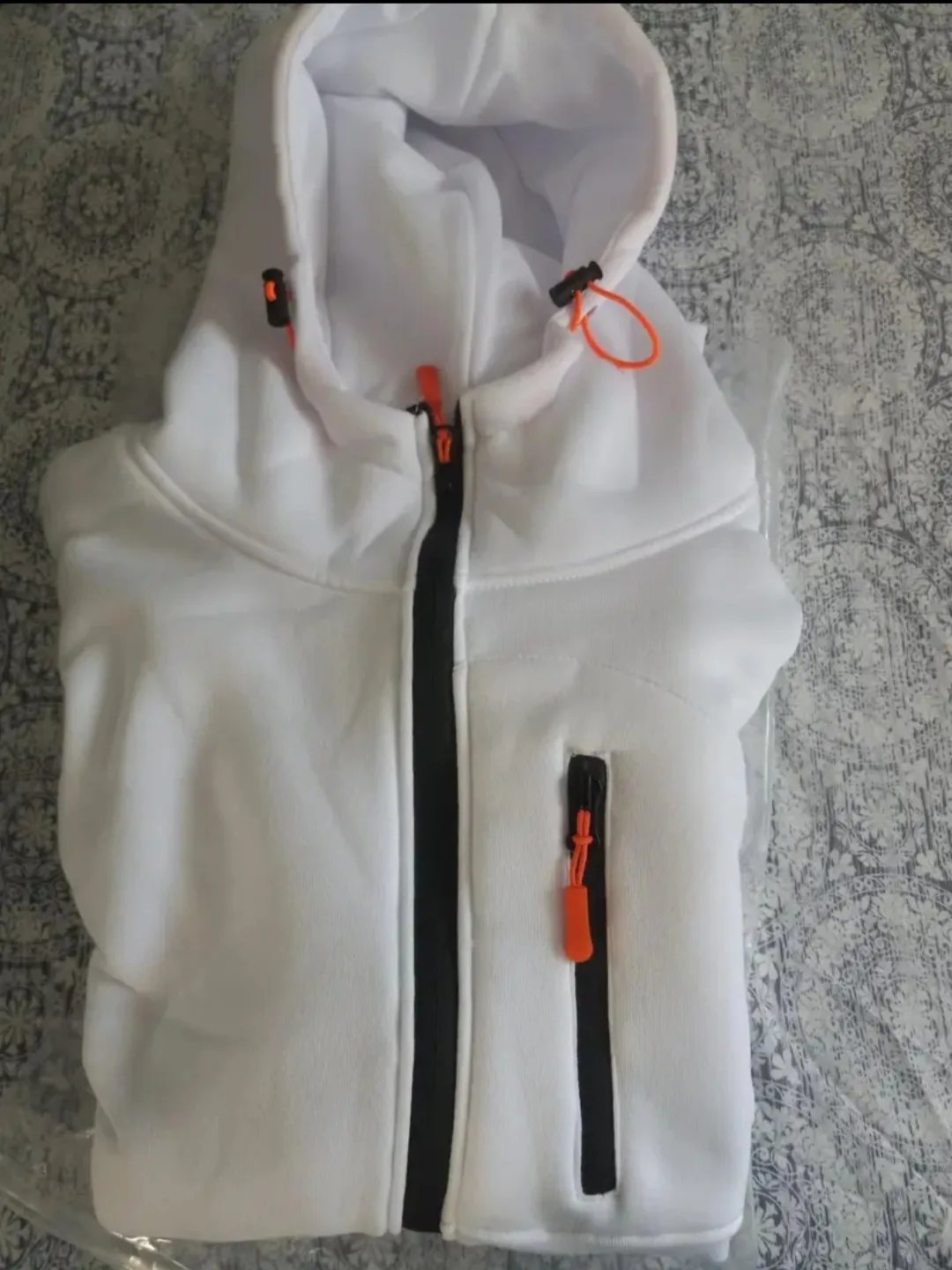 Long Sleeve Hoodie image indicator(3)