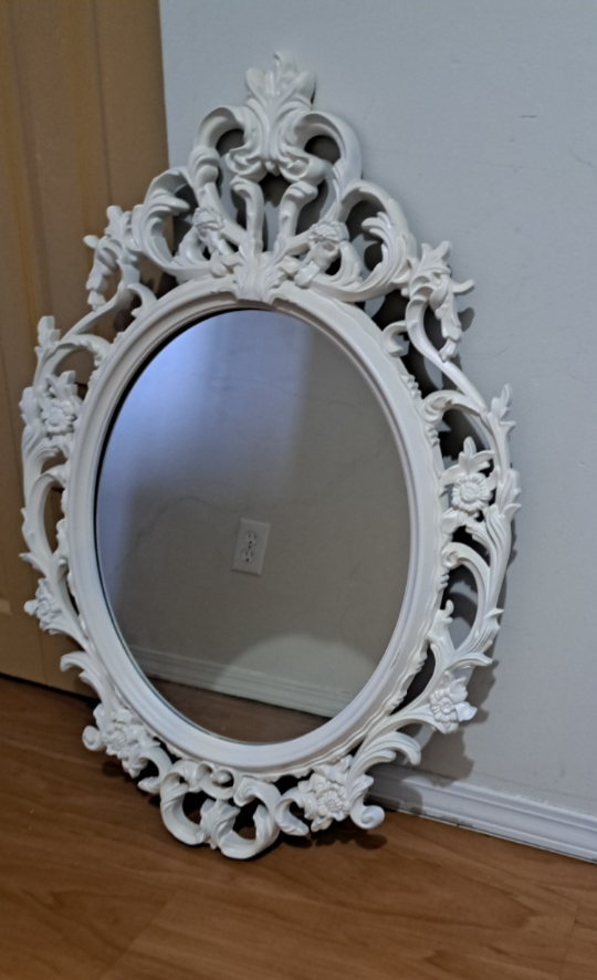 Ornate White Oval Mirror - photo 2