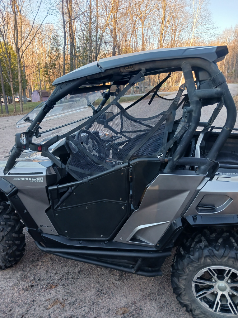 Can-Am Commander Limited - photo 3