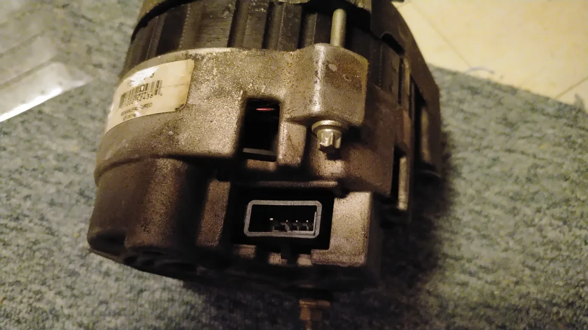 Remanufactured Champion Alternator image indicator(3)