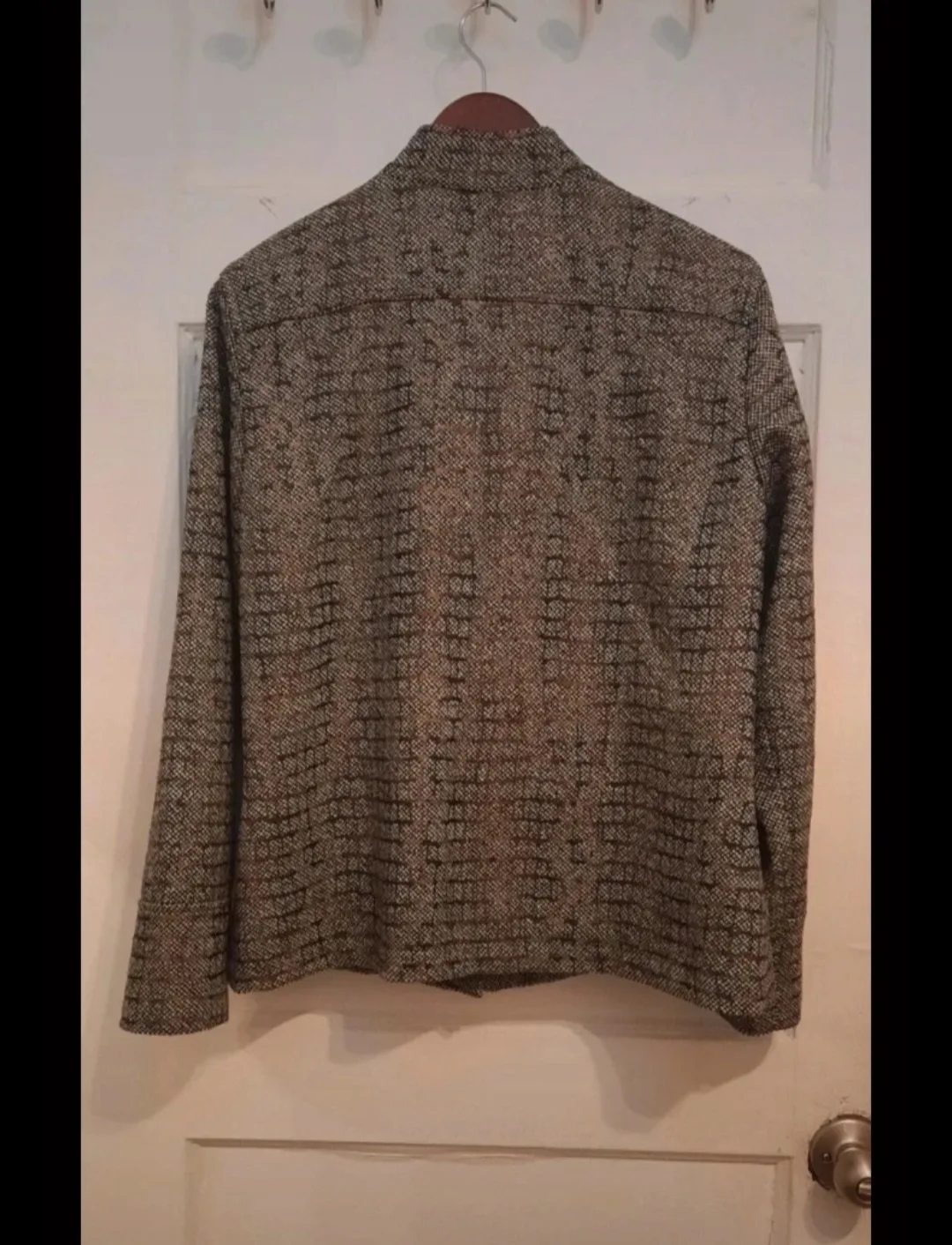 Chico's Women's Size 2 Black and Brown Blazer image indicator(5)