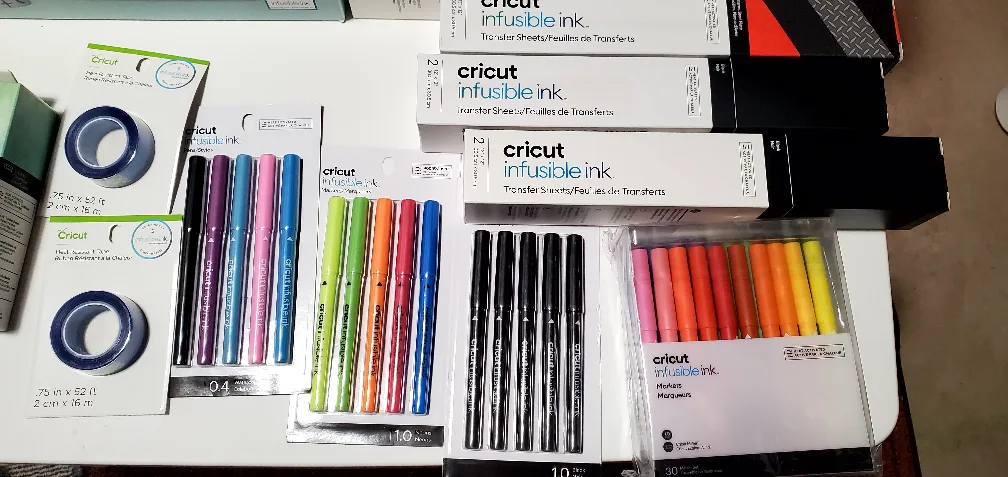 Cricut Mug Press Bundle with Inks and Markers image indicator(3)