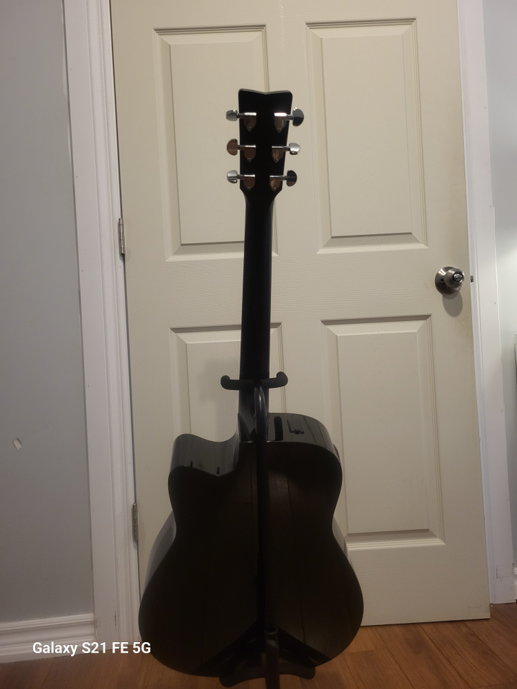 Yamaha FX800C Acoustic Guitar - photo 4