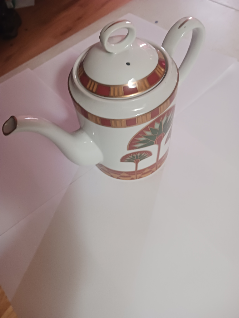 Vintage Teapot - photo 2