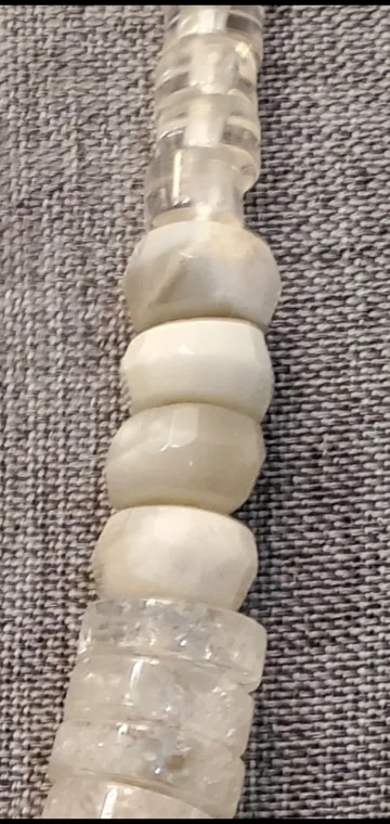 White and Tan Beaded Necklace image indicator(4)