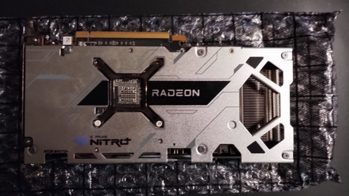 Sapphire Nitro+ Radeon RX 6600 XT 8GB Graphics Card - photo 2
