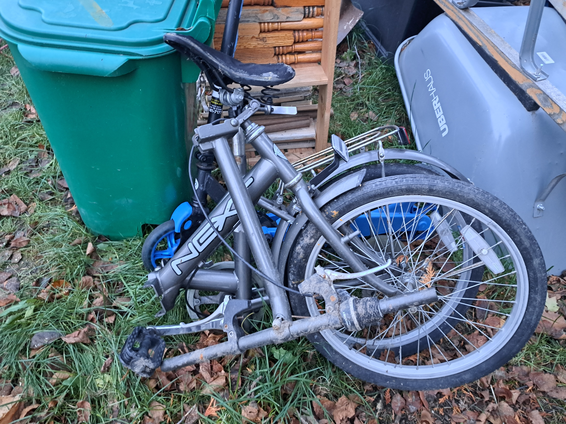 Next Compact Folding Bike