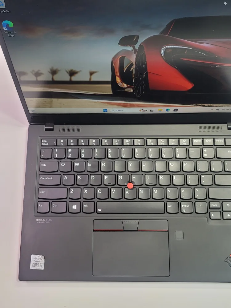 Lenovo ThinkPad X1 Carbon laptop image indicator(5)