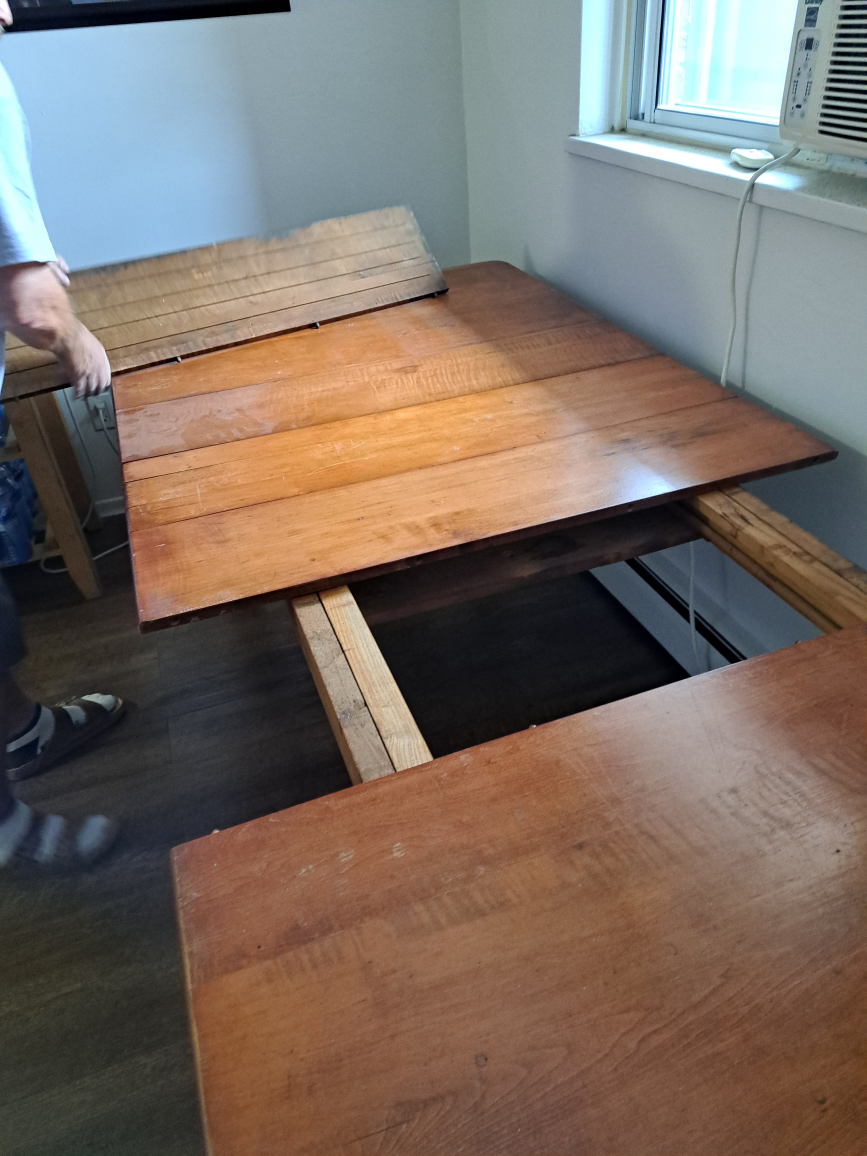 Antique Maple Extendable Table - photo 5