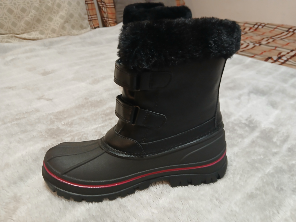 Kids' Winter Boots Size 5 - photo 3