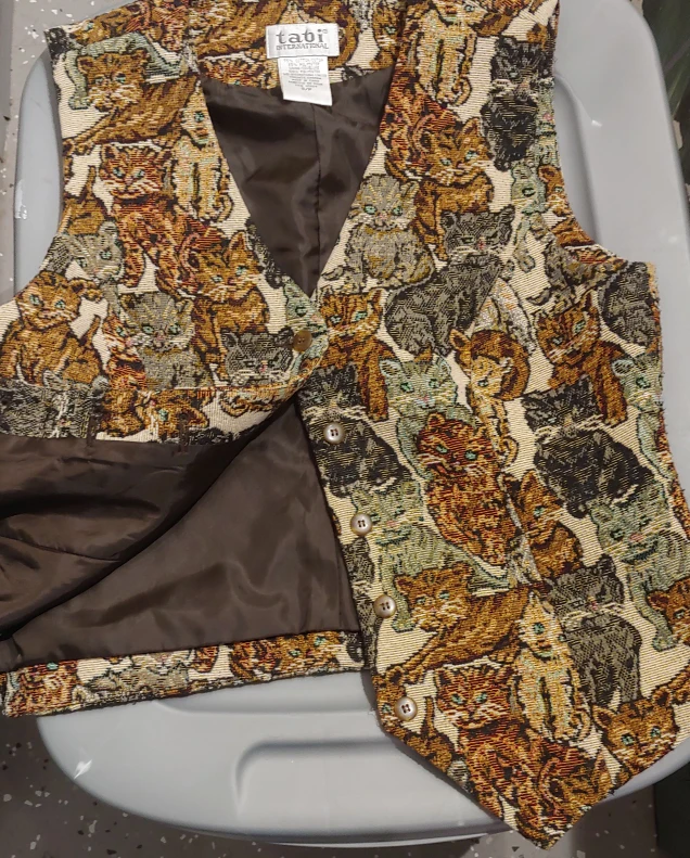Tabi International Cat Tapestry Vest