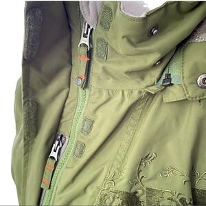 Orb Snowboard Jacket with Hood (Green) - photo 4