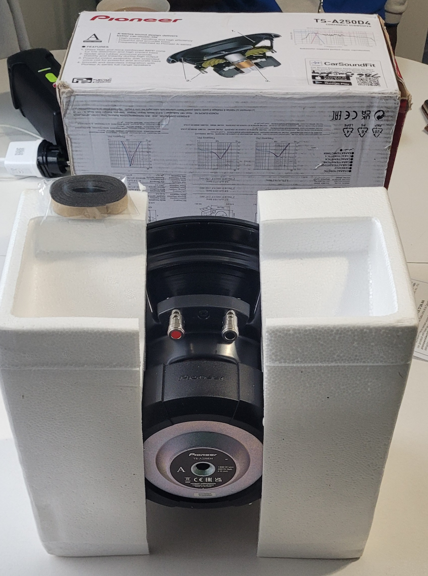 Pioneer TS-A250D4 10-inch Component Subwoofer - photo 2
