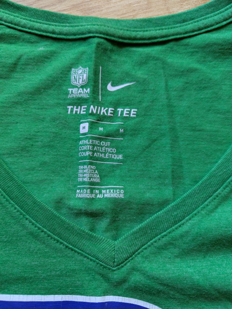 Nike Seahawks Tank Top and T-Shirt Bundle - photo 2