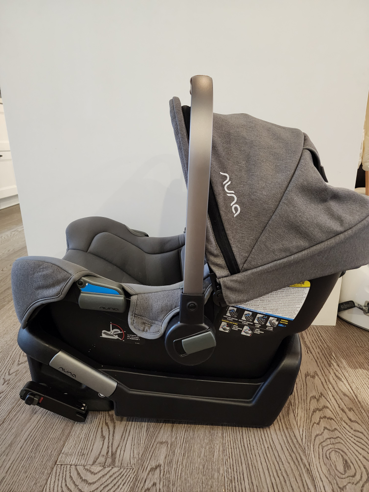 Nuna Pipa Car Seat and Base - photo 2