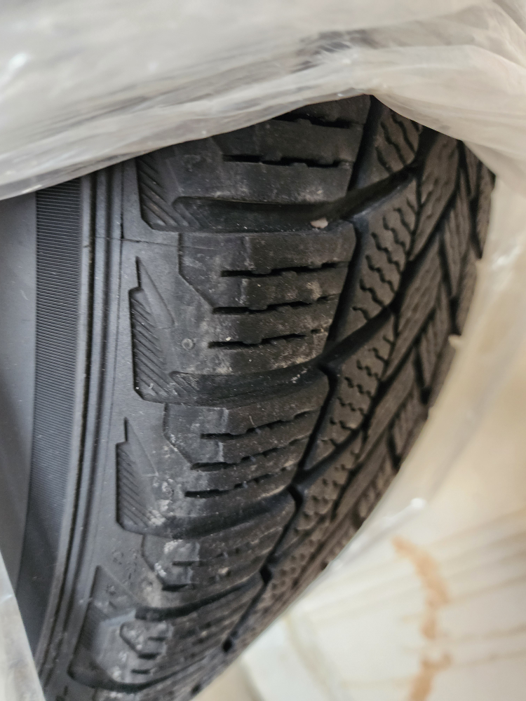 Michelin Winter Tires on Steel Rims - photo 2