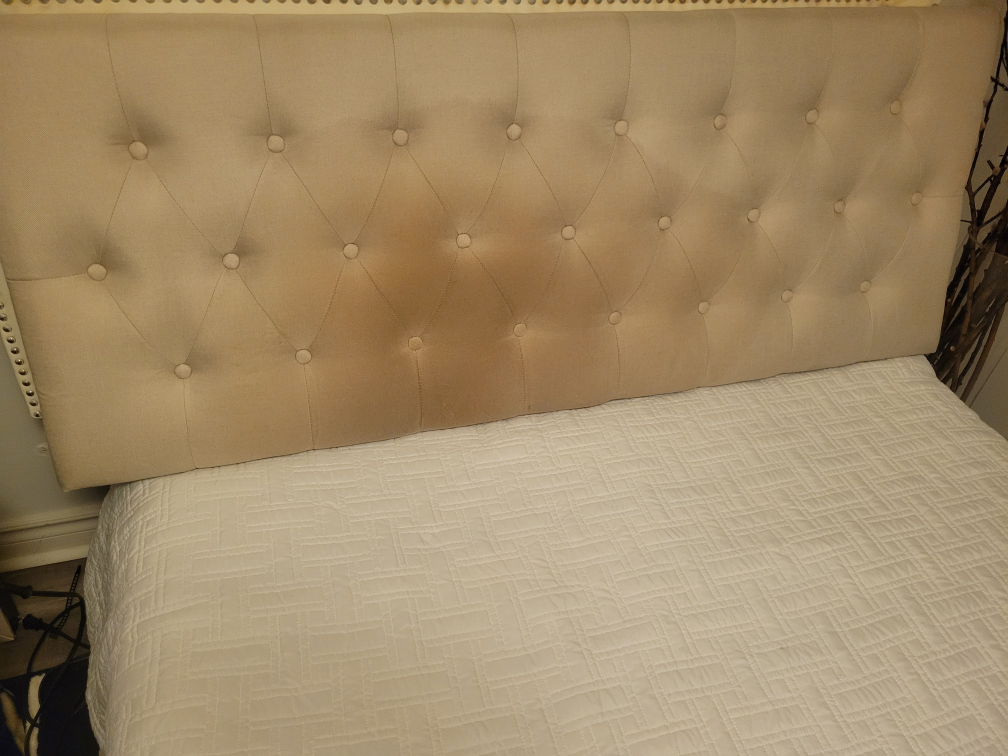 Queen Size Upholstered Headboard - photo 2