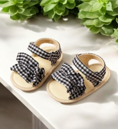 Baby Girl Sandals Size 1 New - photo 4