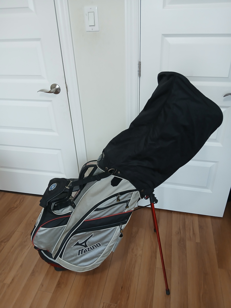 Mizuno Golf Bag