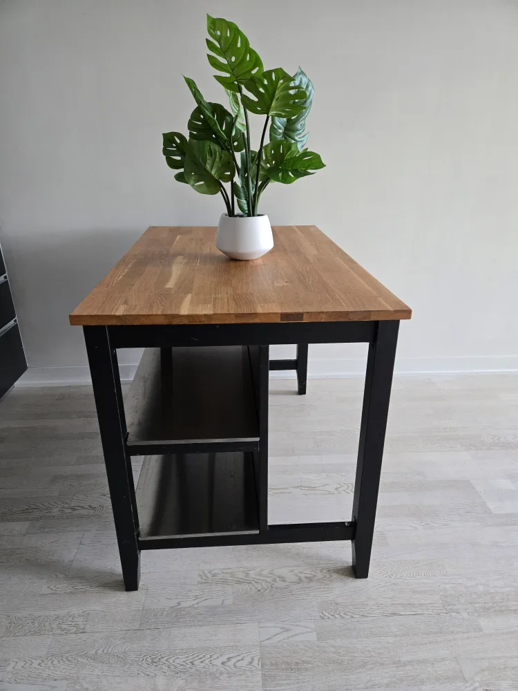 Kitchen Island with Shelves image indicator(4)