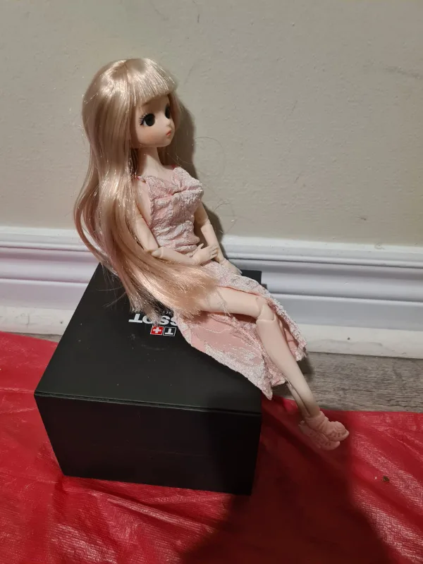 Articulated Doll with Strawberry Blonde Hair & inset glass eyes image indicator(8)