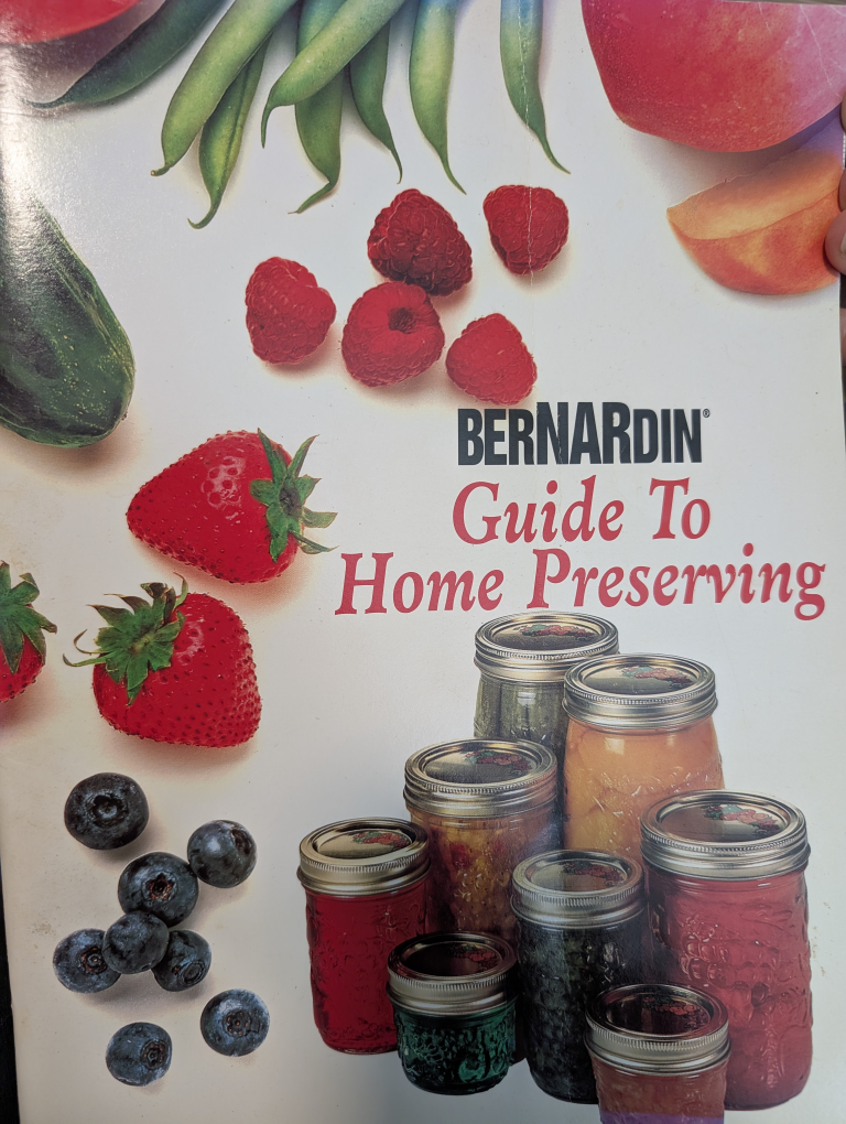 Lot of 4 Books - Garden, Psychology, Fishing, Preserving - photo 3