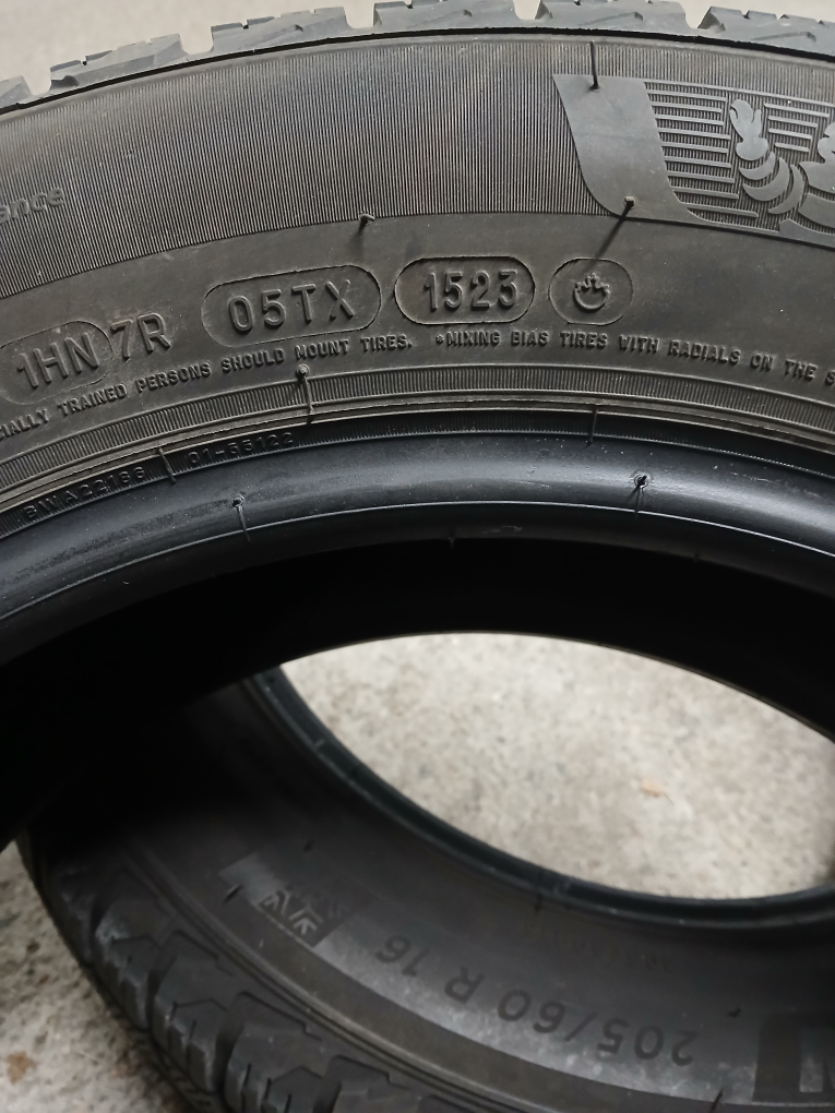 Michelin X-Ice Snow Studded Winter Tires - photo 3