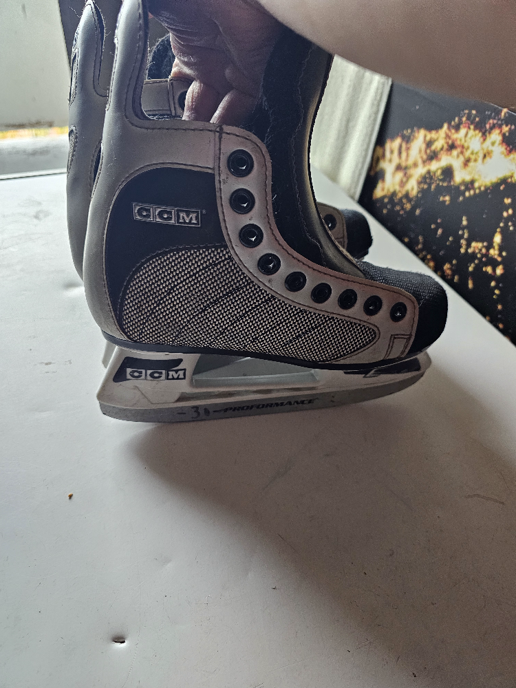 CCM kids skates