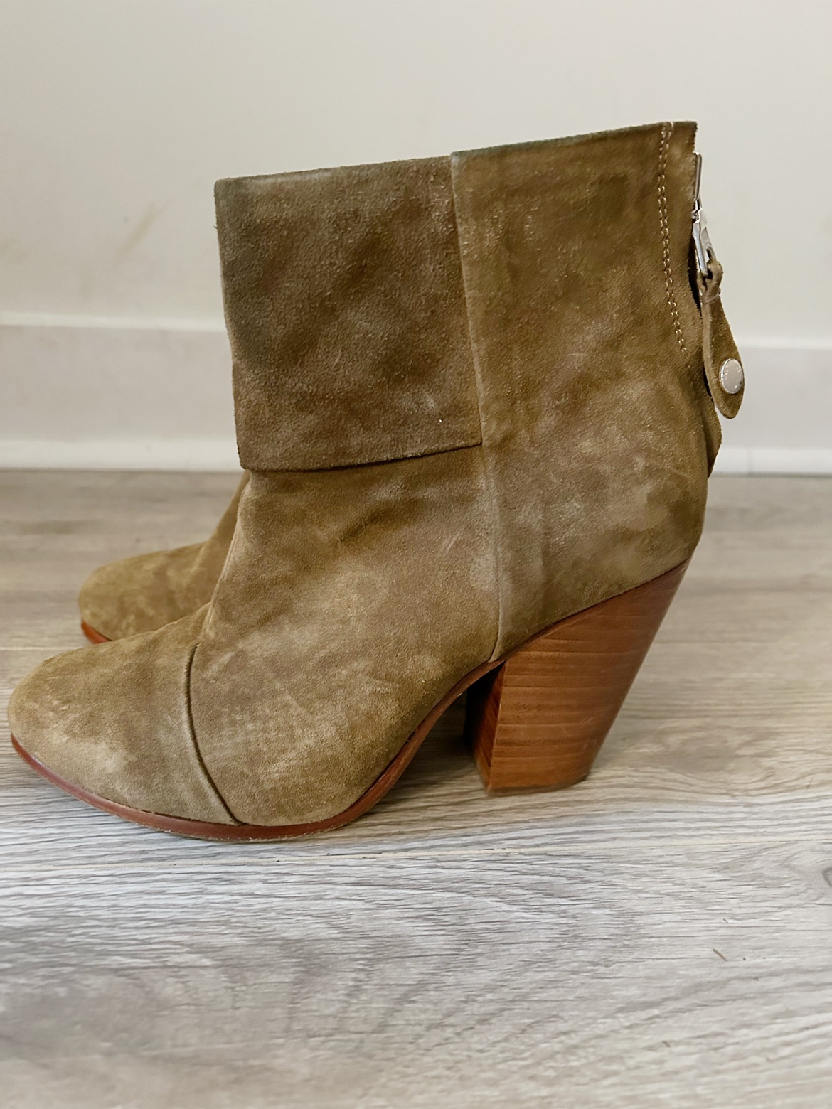 Rag & Bone Newbury Boots (size 6.5)