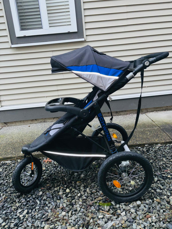 Schwinn Three-Wheeled Stroller - photo 3