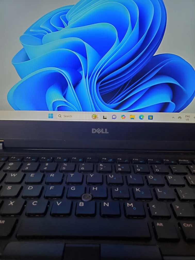 14inch dell latitude E7450 laptop thumbnail