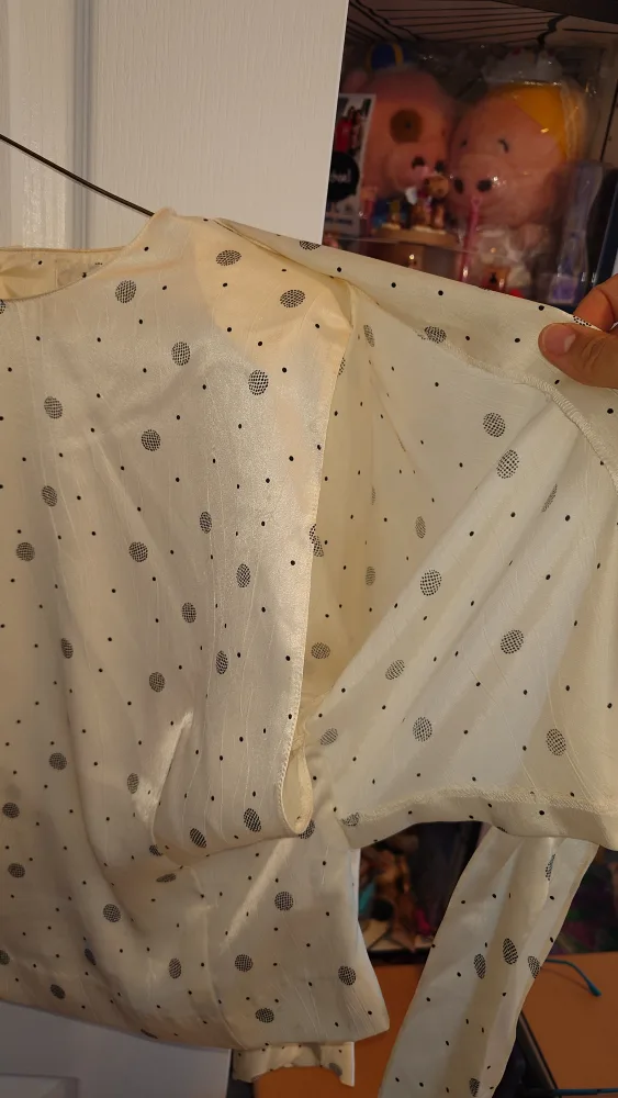 Women's White Polka Dot Skirt Suit image indicator(4)