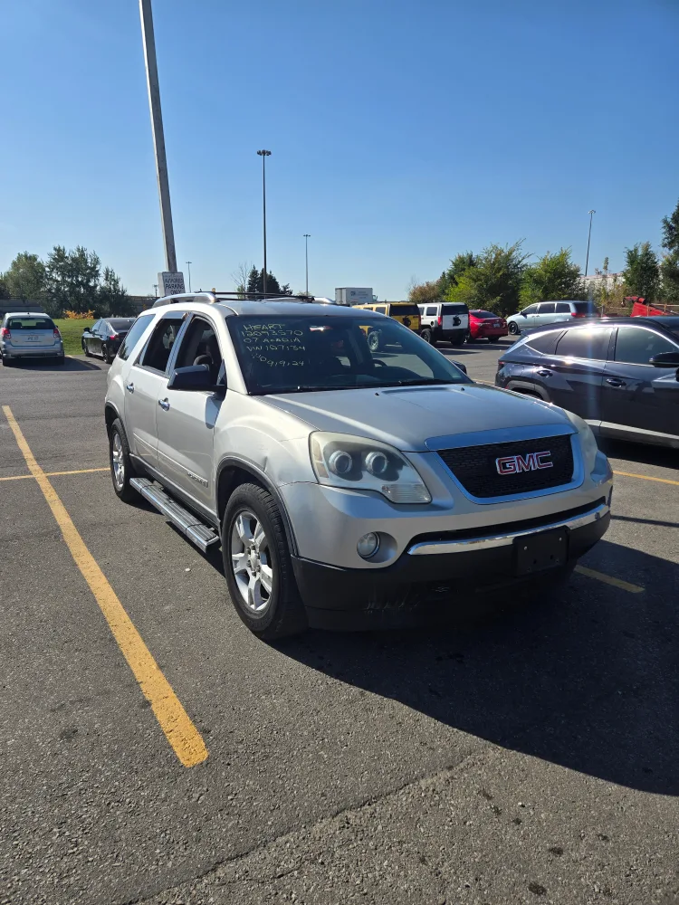 GMC Acadia image indicator(5)