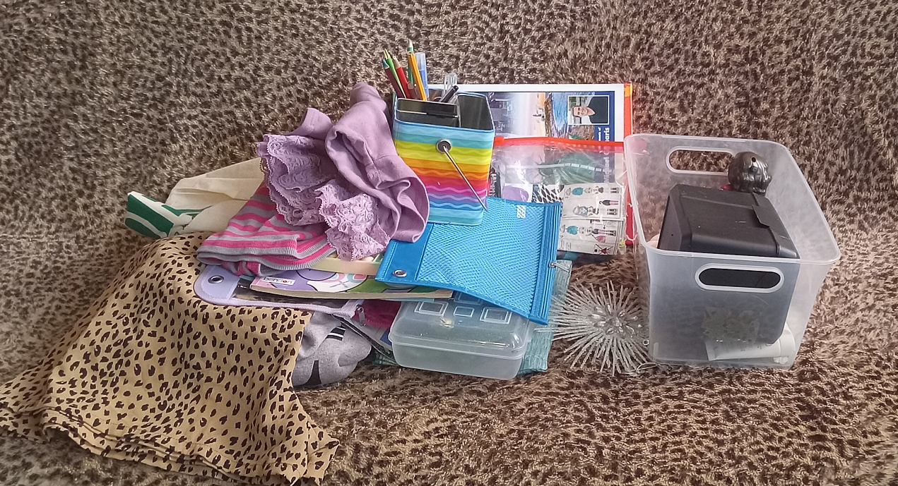 Free Random Kids Stuff (Freecycle)