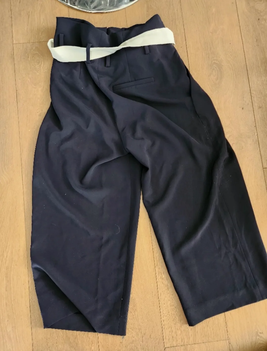 COS Belted Wide Leg High Waist Paperbag Trousers image indicator(2)