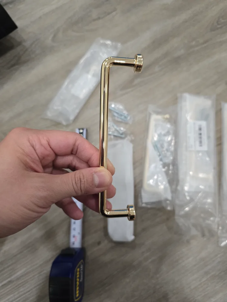 [BRAND NEW] 2 Gold Cabinet Door Handles (5.5 inches) x3 image indicator(3)