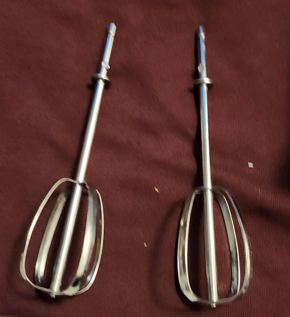 small durabrand hand mixer image indicator(6)