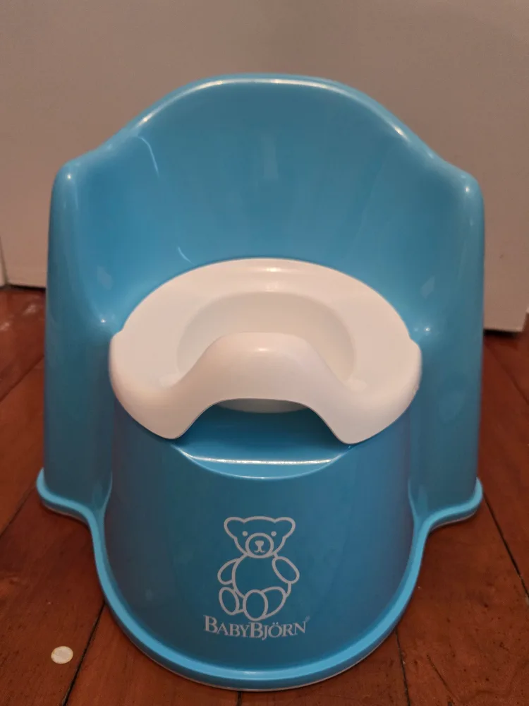 BabyBjorn Potty thumbnail