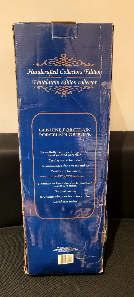 Porcelain Doll in Box image indicator(10)