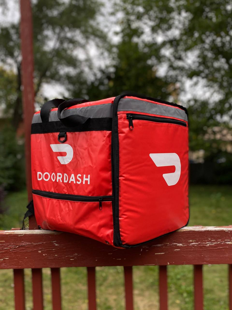 Waterproof delivery bag