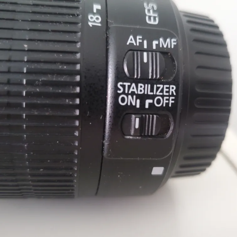 Canon EF-S 18-55mm f/3.5-5.6 IS II Lens image indicator(5)