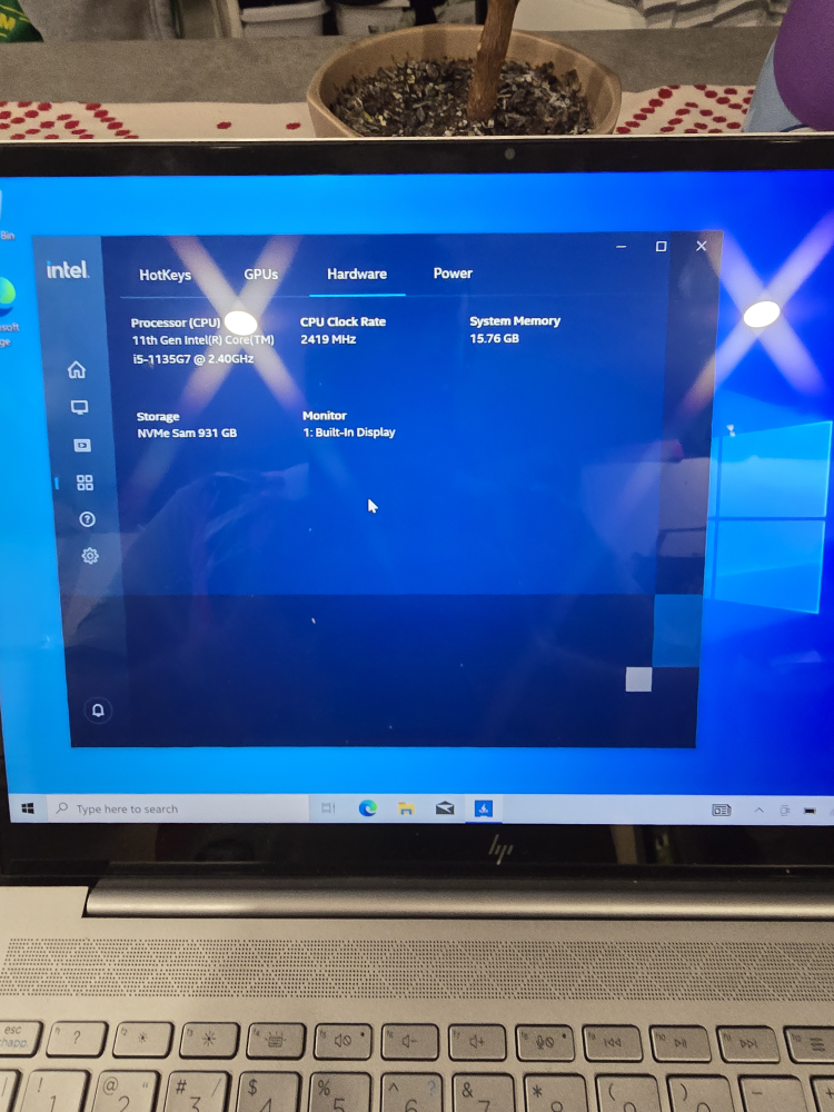 HP Envy Laptop - 11th Gen Intel Core i5 - 931GB NVMe SSD - photo 2