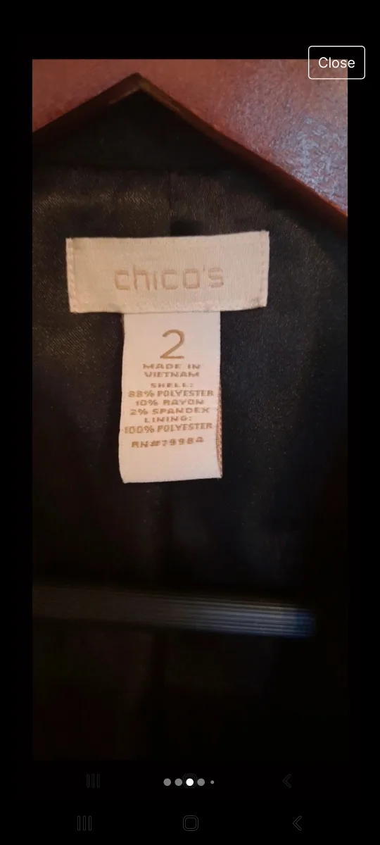 Chico's Black Blazer Jacket Size 2 image indicator(3)