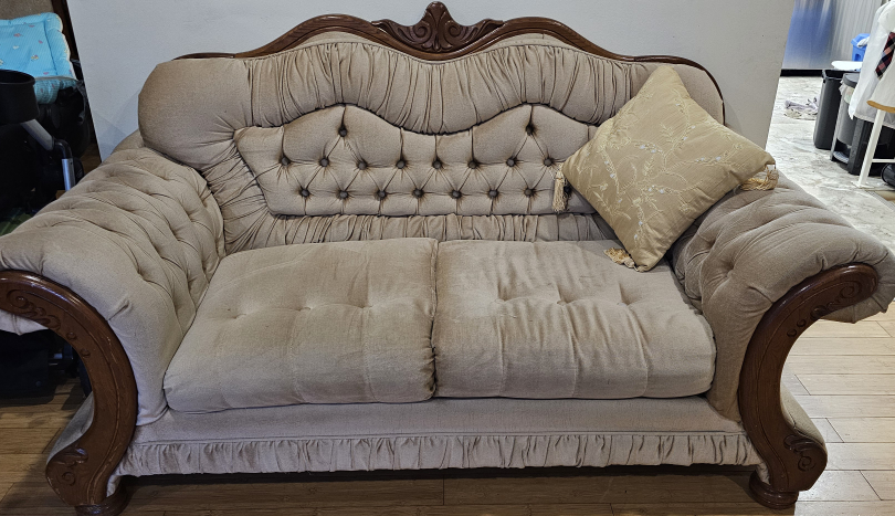 Antique beige 3-Piece Living Room couch Set - photo 2