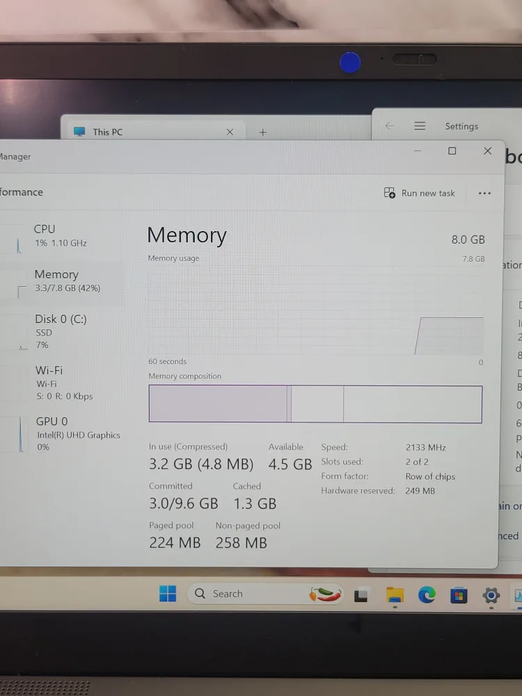 Lenovo ThinkPad X1 Carbon laptop image indicator(4)