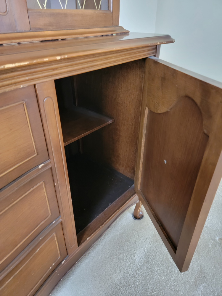 Cherry wood French provincial dining set and china cabinet - photo 3