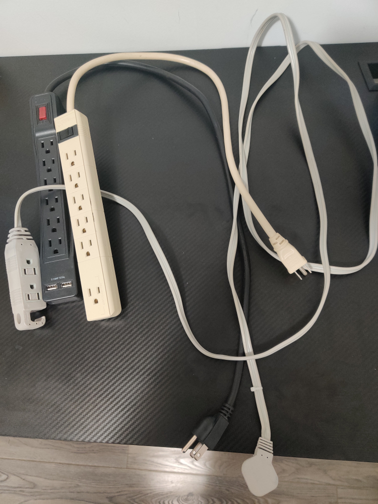 Surge Protector Power Bar with USB Ports